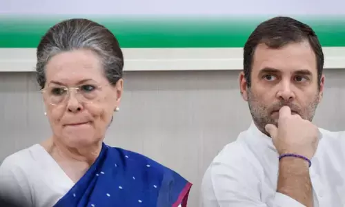 राजनीति बंद करें कांग्रेस..उसके सभी दावे खोखले, सोनिया और राहुल के खिलाफ ईडी की चार्टशीट दाखिल होने पर बोले बीजेपी सांसद राजनीति बंद करें कांग्रेस..उसके सभी दावे खोखले, सोनिया और राहुल के खिलाफ ईडी की चार्टशीट दाखिल होने पर बोले बीजेपी सांसद