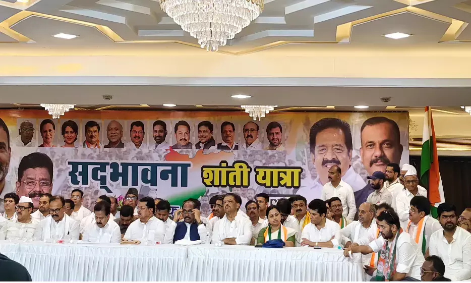 चेन्निथला ने कहा - भाजपा धर्म के नाम पर बांट रही है, अब मुहब्बत की दुकान खोलने जरूरत