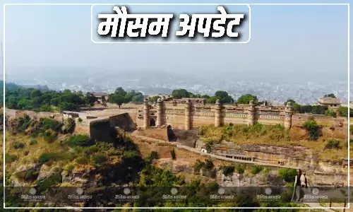 एमपी के आने वाले तीन दिन करेंगे लोगों को भारी गर्मी से परेशान, हीटवेव का अलर्ट हुआ जारी, जानें कैसा रहने वाला है आपके शहर के मौसम का हाल एमपी के आने वाले तीन दिन करेंगे लोगों को भारी गर्मी से परेशान, हीटवेव का अलर्ट हुआ जारी, जानें कैसा रहने वाला है आपके शहर के मौसम का हाल