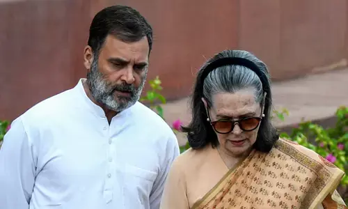 सोनिया-राहुल के खिलाफ मामला दर्ज होने के बाद चर्चा में है एजेएल हाऊस, रिपोर्ट में सामने आई थी कई खामियां