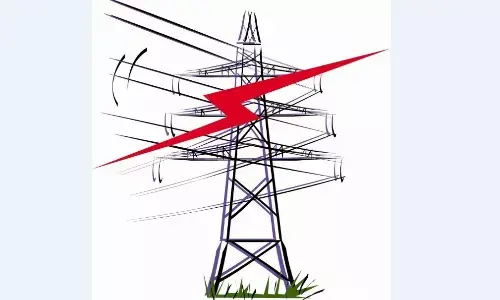 नियम में जरूरी है बिजली के तारों की गार्डिंग, अनदेखी से हादसों का जोखिम
