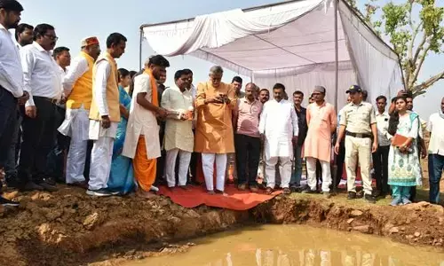 बिछिया नदी के उद्गम स्थल को जीवंत बनाये रखने में ग्रामवासी सहभागी बनें - ग्रामीण विकास मंत्री पटेल बिछिया नदी के उद्गम स्थल को जीवंत बनाये रखने में ग्रामवासी सहभागी बनें - ग्रामीण विकास मंत्री पटेल