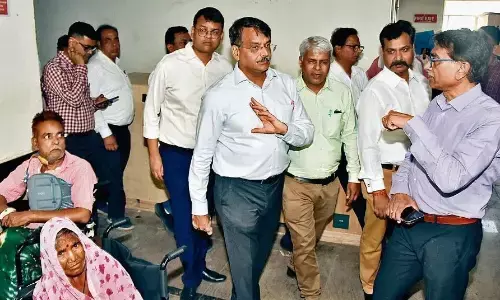 कार्टन देख किया सवाल, जवाब में मिला सुपर एक्सटेंशन