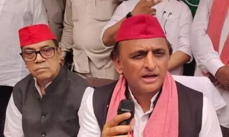अखिलेश यादव ने कहा राज्यसभा सांसद रामजीलाल सुमन के घर पर हमला करणी सेना ने नहीं योगी सेना ने किया अखिलेश यादव ने कहा राज्यसभा सांसद रामजीलाल सुमन के घर पर हमला करणी सेना ने नहीं योगी सेना ने किया