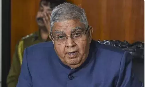 उपराष्ट्रपति जगदीप धनखड़ ने आर्टिकल 142 को बताया न्यूक्लियर मिसाइल, समझें क्या कहता है यह अनुच्छेद, सुप्रीम कोर्ट को इससे क्या फायदा, क्यों मचा है विवाद?