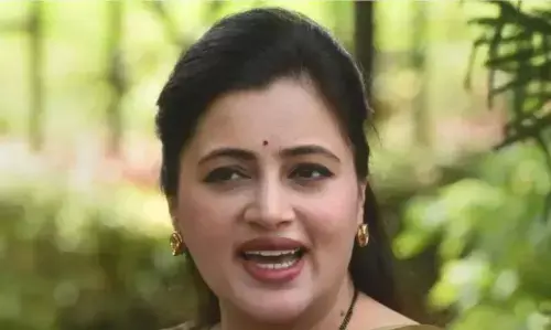 बीजेपी नेता नवनीत राणा ने पश्चिम बंगाल में राष्ट्रपति शासन लगाने की मांग की, कहा- हिंदू लड़कियों के साथ किया गया बलात्कार