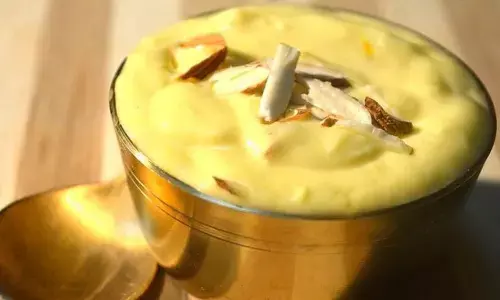 गर्मी में खाने के बाद कुछ अच्छा खाने का है मन तो, इस मैंगो श्रीखंड की रेसिपी को जरूर अपनाएं, स्वाद में लगेगा लाजवाब!