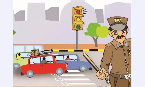 वाहन चेकिंग के नाम पर सड़कों पर जाम लगा देते हैं परिवहन अधिकारी