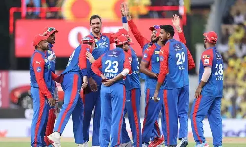 पहले मुकेश फिर राहुल, LSG को अपने घरेलू मैदान में झेलनी पड़ी करारी हार, DC ने 8 विकेटों से अपने नाम किया मुकाबला