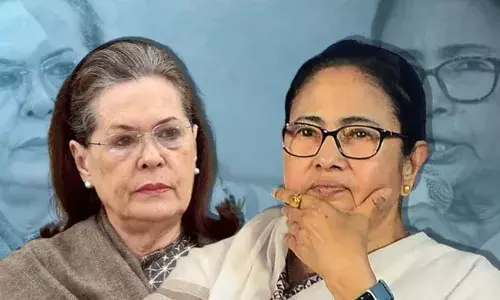 आतंक के खिलाफ पूरा देश एकजुट... पहलगाम आतंकी हमले पर बोलीं सोनिया गांधी, ममता बनर्जी ने कही ये बात आतंक के खिलाफ पूरा देश एकजुट... पहलगाम आतंकी हमले पर बोलीं सोनिया गांधी, ममता बनर्जी ने कही ये बात
