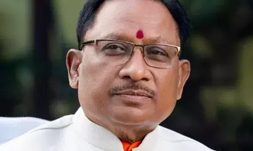 मुख्यमंत्री विष्णुदेव साय ने हार्टफुलनेस योगाश्रम में योगगुरु कमलेश पटेल से की भेंट: ‘मनोयोग’ कार्यक्रम में शामिल होकर नागरिकों के साथ किया मौन योग अभ्यास