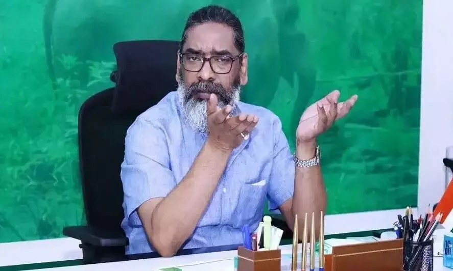 मुख्यमंत्री हेमंत सोरेन ने विकास योजनाओं को लेकर सभी विभागों के अपर मुख्य सचिव/ प्रधान सचिव/ सचिव के साथ की उच्च स्तरीय समीक्षा बैठक मुख्यमंत्री हेमंत सोरेन ने विकास योजनाओं को लेकर सभी विभागों के अपर मुख्य सचिव/ प्रधान सचिव/ सचिव के साथ की उच्च स्तरीय समीक्षा बैठक