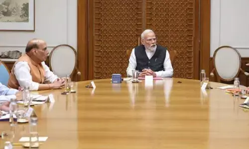 पहलगाम हमले को लेकर केंद्र सरकार ने आज सर्वदलीय बैठक बुलाई पहलगाम हमले को लेकर केंद्र सरकार ने आज सर्वदलीय बैठक बुलाई