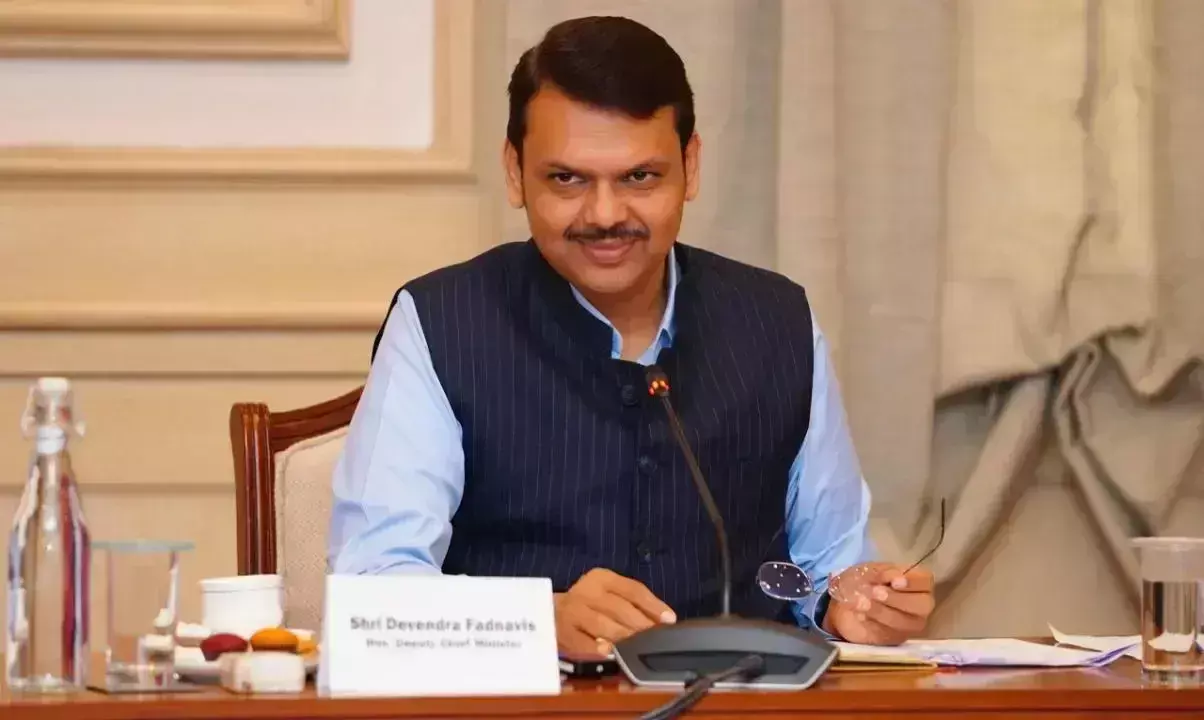 सौर ऊर्जा परियोजना के लिए जिला स्तर पर बनेगी टास्क फोर्स - देवेंद्र फडणवीस