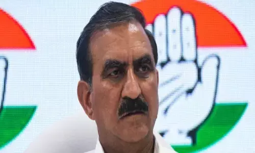 शिमला में कांग्रेस ने पहलगाम आतंकी हमले के खिलाफ कैंडल मार्च निकाला, सीएम सुक्खू ने कहा- हमला करने वाली ताकतों को मिलेगा मुंहतोड़