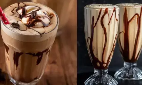 कुछ रिफ्रेशिंग पीने का है मन तो तुरंत हो जाएं खड़े, घर पर ही बनाएं मार्केट जैसी टेस्टी कोल्ड कॉफी