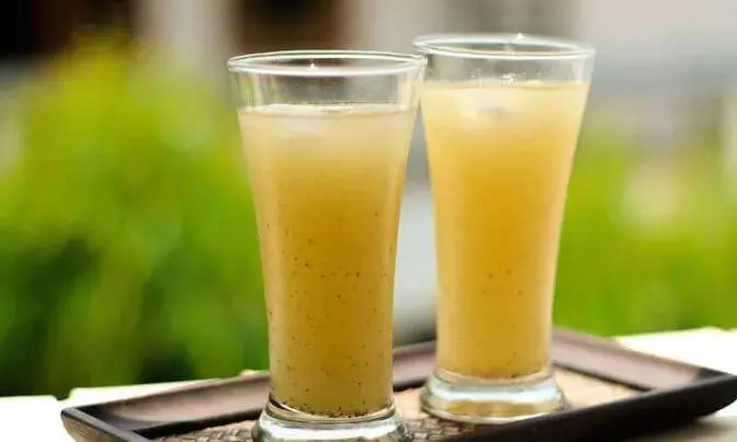 चिलचिलाती धूप में ये आम पना देगा थकान से राहत, चुटकियों में बनकर होगा तैयार