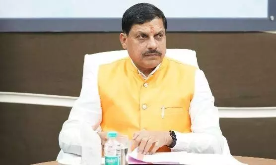 सामूहिक विवाह फिजूलखर्ची और आडम्बर रोकने में उपयोगी- मुख्यमंत्री डॉ. मोहन यादव, सीएम वर्चुअल हुए शामिल सोनकर समाज के विवाह समारोह में सामूहिक विवाह फिजूलखर्ची और आडम्बर रोकने में उपयोगी- मुख्यमंत्री डॉ. मोहन यादव, सीएम वर्चुअल हुए शामिल सोनकर समाज के विवाह समारोह में