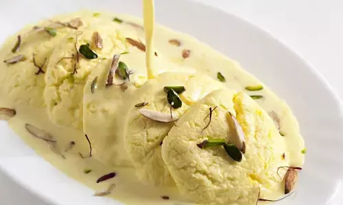 Waaah..क्या स्वाद है, अगर इस रेसिपी की मदद से बनाई रसमलाई तो आपके परिवार का भी आएगा यही रिएक्शन