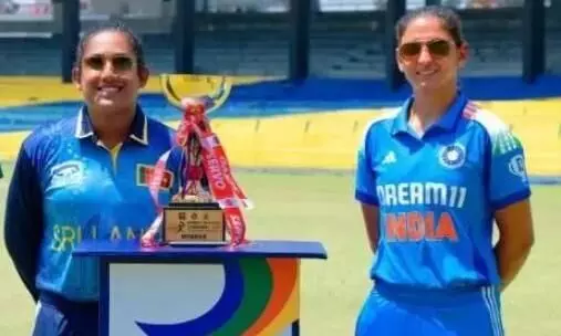 जीत की हैट्रिक लगाने के लिए श्रीलंका के खिलाफ मैदान में उतरेगी भारतीय महिला टीम, ऐसी हो सकती है दोनों टीमों की प्लेइंग इलेवन जीत की हैट्रिक लगाने के लिए श्रीलंका के खिलाफ मैदान में उतरेगी भारतीय महिला टीम, ऐसी हो सकती है दोनों टीमों की प्लेइंग इलेवन