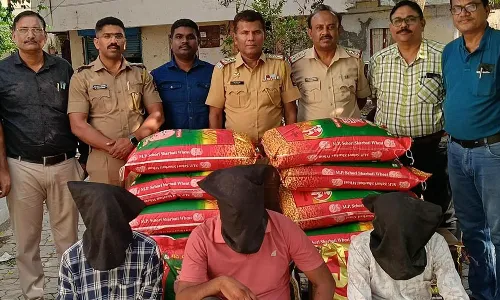 अमरावती में किराना व्यापारियों को ठगने वाले तीन आरोपी गिरफ्तार