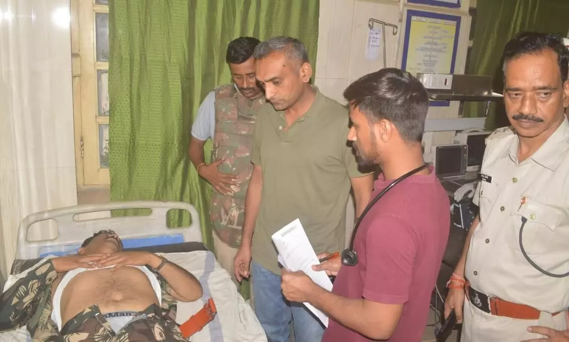 थाने में हेड कांस्टेबल को गोली मारने का आरोपी शार्ट एनकाउंटर में गिरफ्तार थाने में हेड कांस्टेबल को गोली मारने का आरोपी शार्ट एनकाउंटर में गिरफ्तार