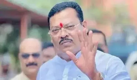 संजय शिरसाट ने कहा - तो इससे अच्छा है कि ऐसे विभागों को बंद ही कर दिया जाए, अजित की सलाह संजय शिरसाट ने कहा - तो इससे अच्छा है कि ऐसे विभागों को बंद ही कर दिया जाए, अजित की सलाह