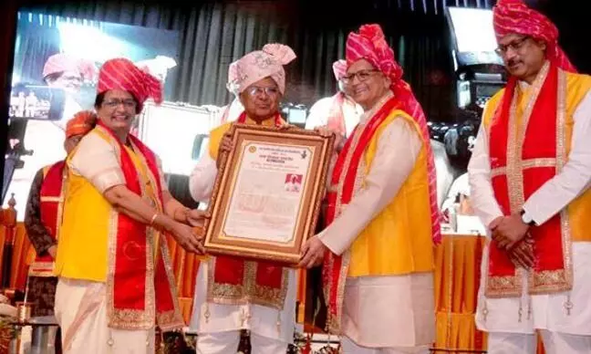 संगीत का मनुष्य के जीवन में महत्वपूर्ण स्थान- राज्यपाल मंगुभाई पटेल, राजा मानसिंह तोमर संगीत एवं कला विश्वविद्यालय का छठवां दीक्षांत समारोह सम्पन्न संगीत का मनुष्य के जीवन में महत्वपूर्ण स्थान- राज्यपाल मंगुभाई पटेल, राजा मानसिंह तोमर संगीत एवं कला विश्वविद्यालय का छठवां दीक्षांत समारोह सम्पन्न