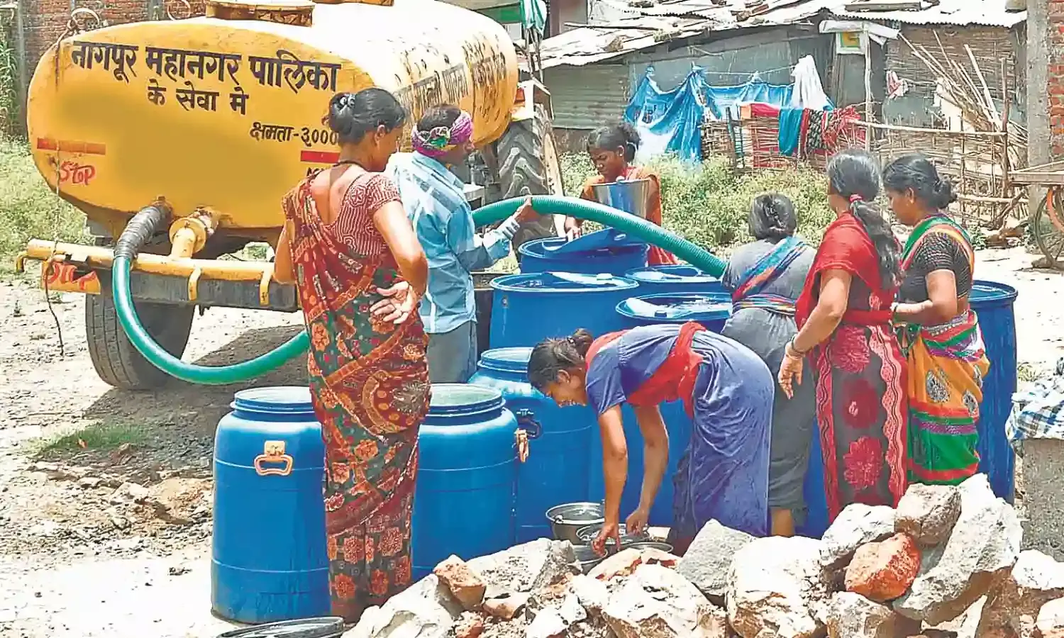 गर्मी का साइड इफेक्ट गांवों में बढ़ रहा जलसंकट, दो तहसील में 14 टैंकर से जलापूर्ति