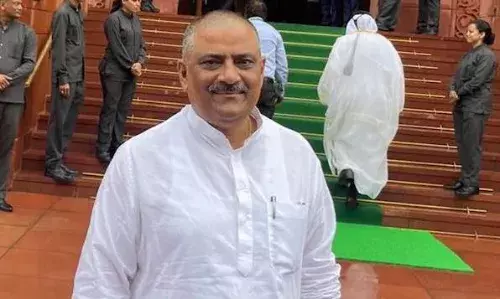 एनडीए में सीट बंटवारे को लेकर विपक्ष ने घेरा, अब जेडीयू के राष्ट्रीय अध्यक्ष संजय झा ने किया पलटवार एनडीए में सीट बंटवारे को लेकर विपक्ष ने घेरा, अब जेडीयू के राष्ट्रीय अध्यक्ष संजय झा ने किया पलटवार