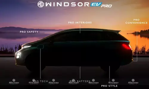 MG Windsor Pro EV कल होगी लॉन्‍च, कंपनी ने की 52.9kWh बैटरी पैक की पुष्टि