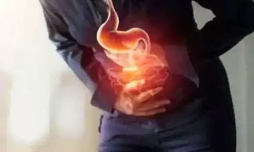 अगर आप भी हैं खट्टी डकारों से परेशान, तो इन घरेलू नुस्खों का करें इस्तेमाल, एसिडिटी से मिलेगी राहत