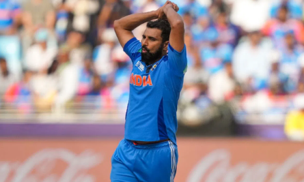 पैसे देदो वरना बुरा होगा अंजाम...तेज गेंदबाज मोहम्मद शमी को फिरौती ना देने पर मिली जान से मारने की धमकी