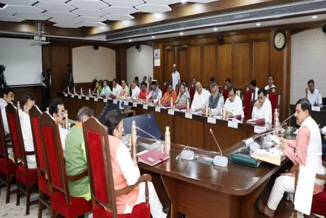 नक्सल प्रभावित जिले बालाघाट, मण्डला एवं डिण्डोरी के लिए विशेष सहयोगी दस्ते के 850 पद स्वीकृत नक्सल प्रभावित जिले बालाघाट, मण्डला एवं डिण्डोरी के लिए विशेष सहयोगी दस्ते के 850 पद स्वीकृत