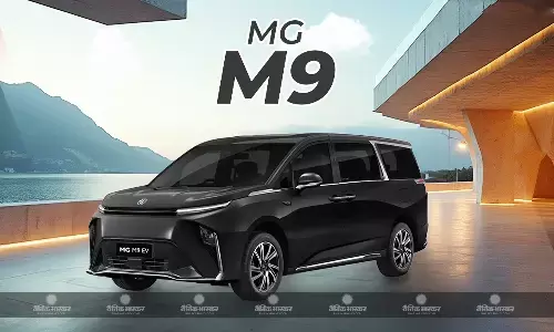 MG M9 EV की बुकिंग हुई शुरू, इंटीरियर और फीचर्स की जानकारी भी आई सामने