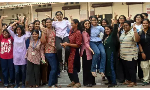 बारहवीं की परीक्षा में फिर कोंकण का जलवा, मुंबई के नतीजों में भी सुधार