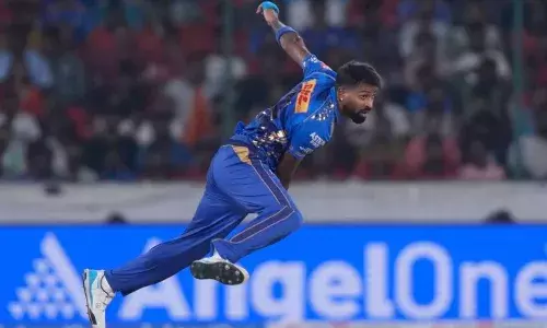 गेंदबाजी के दौरान कप्तान हार्दिक ने अपने नाम किया एक शर्मनाक रिकॉर्ड, खास मामले में कर ली सिराज और शार्दुल की बराबरी
