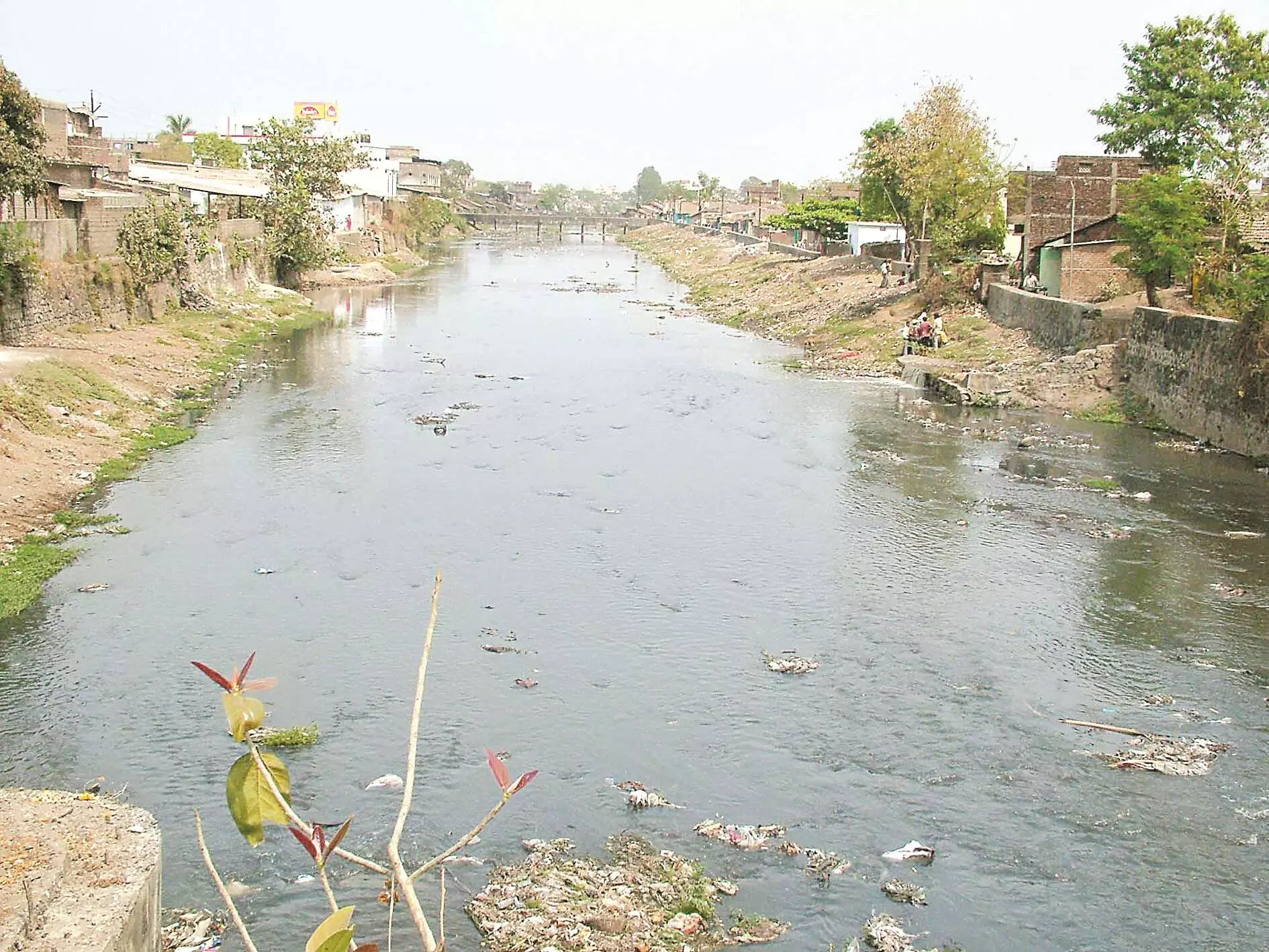 नागपुर शहर को बाढ़ से बचाना है, नाग नदी का प्रवाह न रोकें नागपुर शहर को बाढ़ से बचाना है, नाग नदी का प्रवाह न रोकें