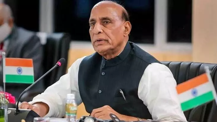पाकिस्तान पर एयरस्ट्राइक के बाद रक्षा मंत्री की आई प्रतिक्रिया, कहा - सेना ने हनुमान की तरह किया लंका दहन पाकिस्तान पर एयरस्ट्राइक के बाद रक्षा मंत्री की आई प्रतिक्रिया, कहा - सेना ने हनुमान की तरह किया लंका दहन