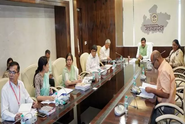 प्रदेश के सभी शहरों में कामकाजी महिलाओं के लिए हॉस्टल उपलब्ध कराएं - मुख्यमंत्री डॉ. यादव प्रदेश के सभी शहरों में कामकाजी महिलाओं के लिए हॉस्टल उपलब्ध कराएं - मुख्यमंत्री डॉ. यादव