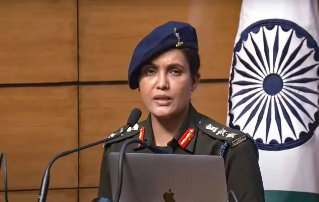 कौन हैं कर्नल सोफिया कुरैशी? जिन्होंने दी ऑपरेशन सिंदूर की जानकारी, सेना से परिवार का है पुराना नाता कौन हैं कर्नल सोफिया कुरैशी? जिन्होंने दी ऑपरेशन सिंदूर की जानकारी, सेना से परिवार का है पुराना नाता