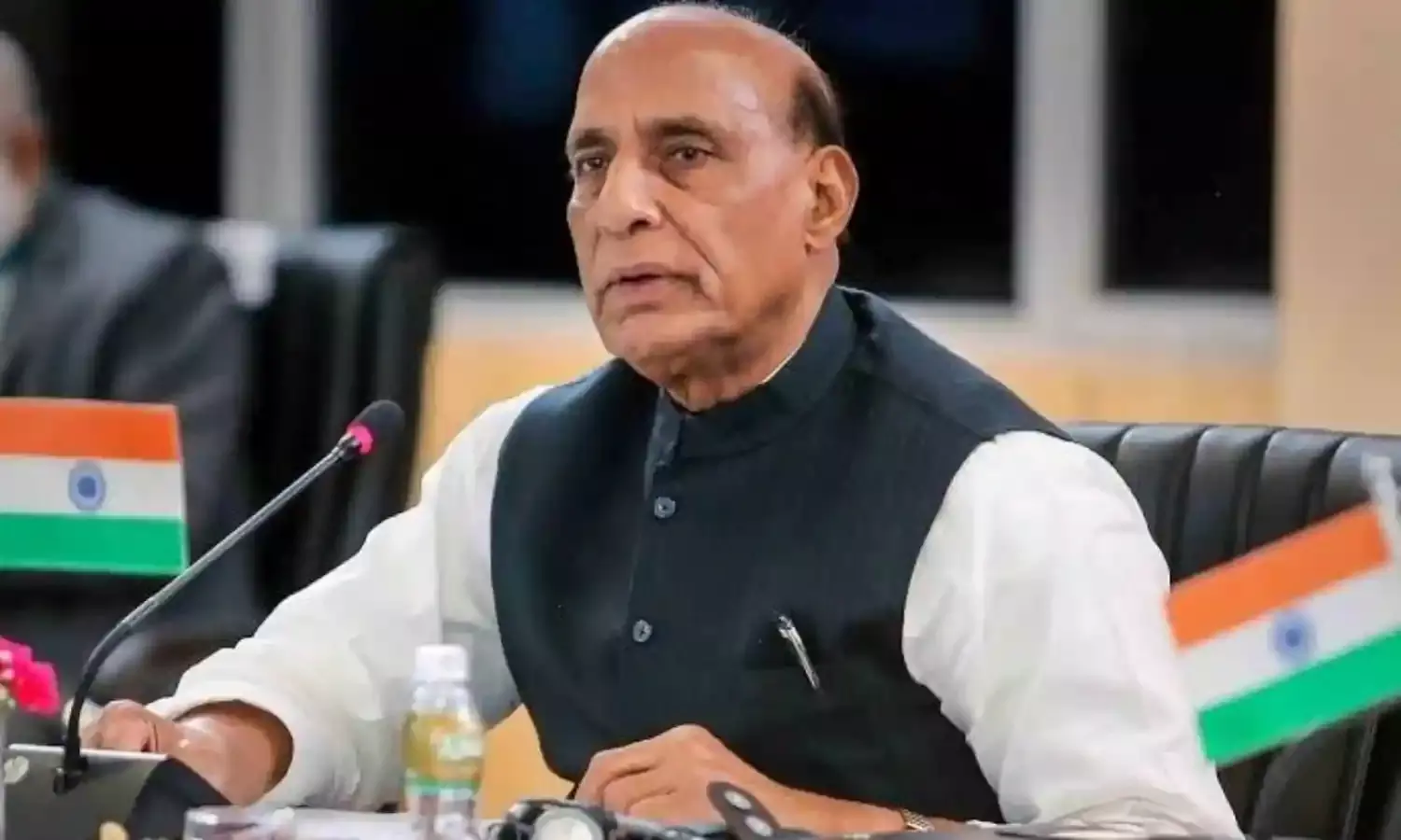 पाकिस्तान पर एयरस्ट्राइक के बाद रक्षा मंत्री की आई प्रतिक्रिया, कहा - सेना ने हनुमान की तरह किया लंका दहन