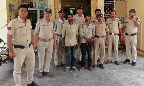 चाचा के उकसावे पर युवक ने छोटे भाई को उतारा था मौत के घाट, दोनों गिरफ्तार