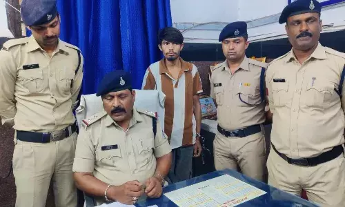 दो दिन के अंदर एक ही ट्रेन में 2 चोरियों का खुलासा दो दिन के अंदर एक ही ट्रेन में 2 चोरियों का खुलासा