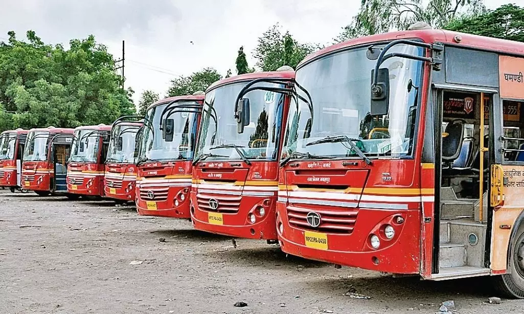 फ्लाईओवर के चालू होते ही बढ़ेंगे सिटी बसों के फेरे फ्लाईओवर के चालू होते ही बढ़ेंगे सिटी बसों के फेरे
