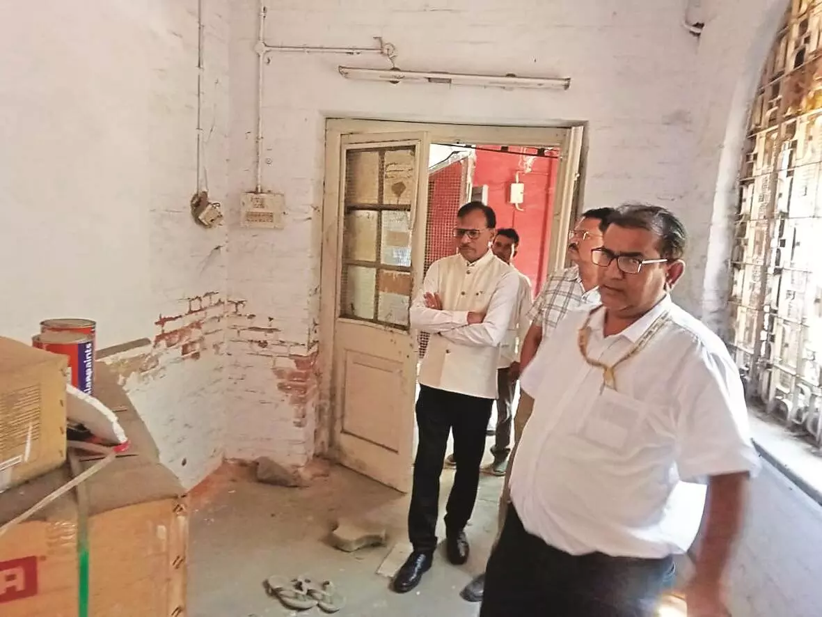 नागपुर यूनिवर्सिटी का परीक्षा विभाग प्रशासकीय परिसर में स्थानांतरित होगा नागपुर यूनिवर्सिटी का परीक्षा विभाग प्रशासकीय परिसर में स्थानांतरित होगा
