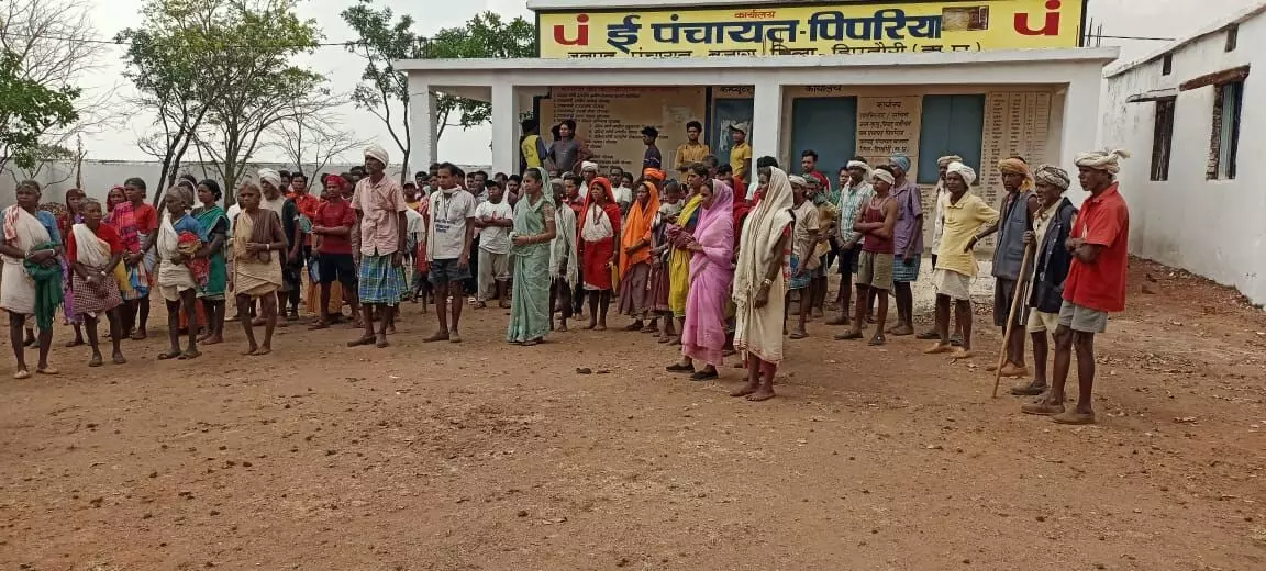 डिंडोरी के पिपरिया में संरक्षित जनजाति बैगा के हितों को लेकर बने हुए हैं टकराव जैसे हालात ! डिंडोरी के पिपरिया में संरक्षित जनजाति बैगा के हितों को लेकर बने हुए हैं टकराव जैसे हालात !