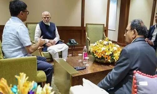 खत्म हुई PM मोदी की हाईलेवल मीटिंग, वर्तमान और पूर्व सैन्य अफसरों से की मुलाकात, 1 घंटे 50 मिनट लंबी चली बैठक खत्म हुई PM मोदी की हाईलेवल मीटिंग, वर्तमान और पूर्व सैन्य अफसरों से की मुलाकात, 1 घंटे 50 मिनट लंबी चली बैठक