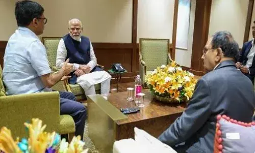 खत्म हुई PM मोदी की हाईलेवल मीटिंग, वर्तमान और पूर्व सैन्य अफसरों से की मुलाकात, 1 घंटे 50 मिनट लंबी चली बैठक खत्म हुई PM मोदी की हाईलेवल मीटिंग, वर्तमान और पूर्व सैन्य अफसरों से की मुलाकात, 1 घंटे 50 मिनट लंबी चली बैठक