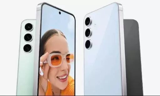 स्नैपड्रैगन छोड़ फैन एडिशन के अगले मॉडल के लिए मीडियाटेक का रुख कर सकता है सैमसंग, मीडिया रिपोर्ट्स में हुआ खुलासा स्नैपड्रैगन छोड़ फैन एडिशन के अगले मॉडल के लिए मीडियाटेक का रुख कर सकता है सैमसंग, मीडिया रिपोर्ट्स में हुआ खुलासा